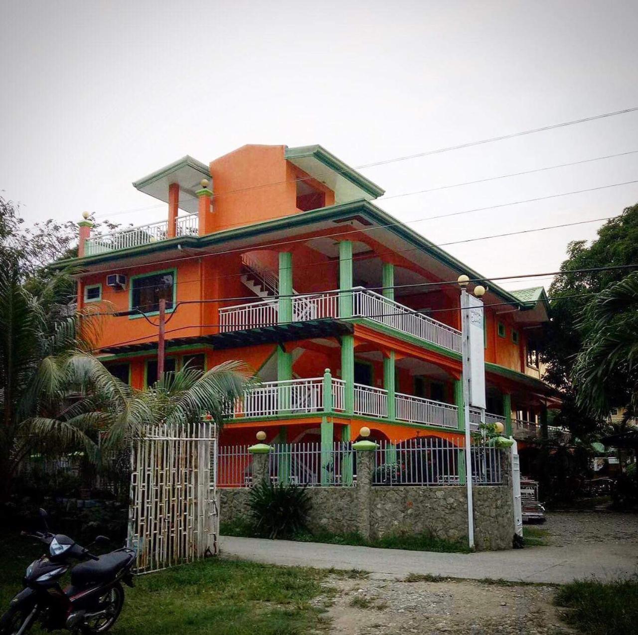 La Solana Suites And Resorts By Cocotel Puerto Galera Exterior foto
