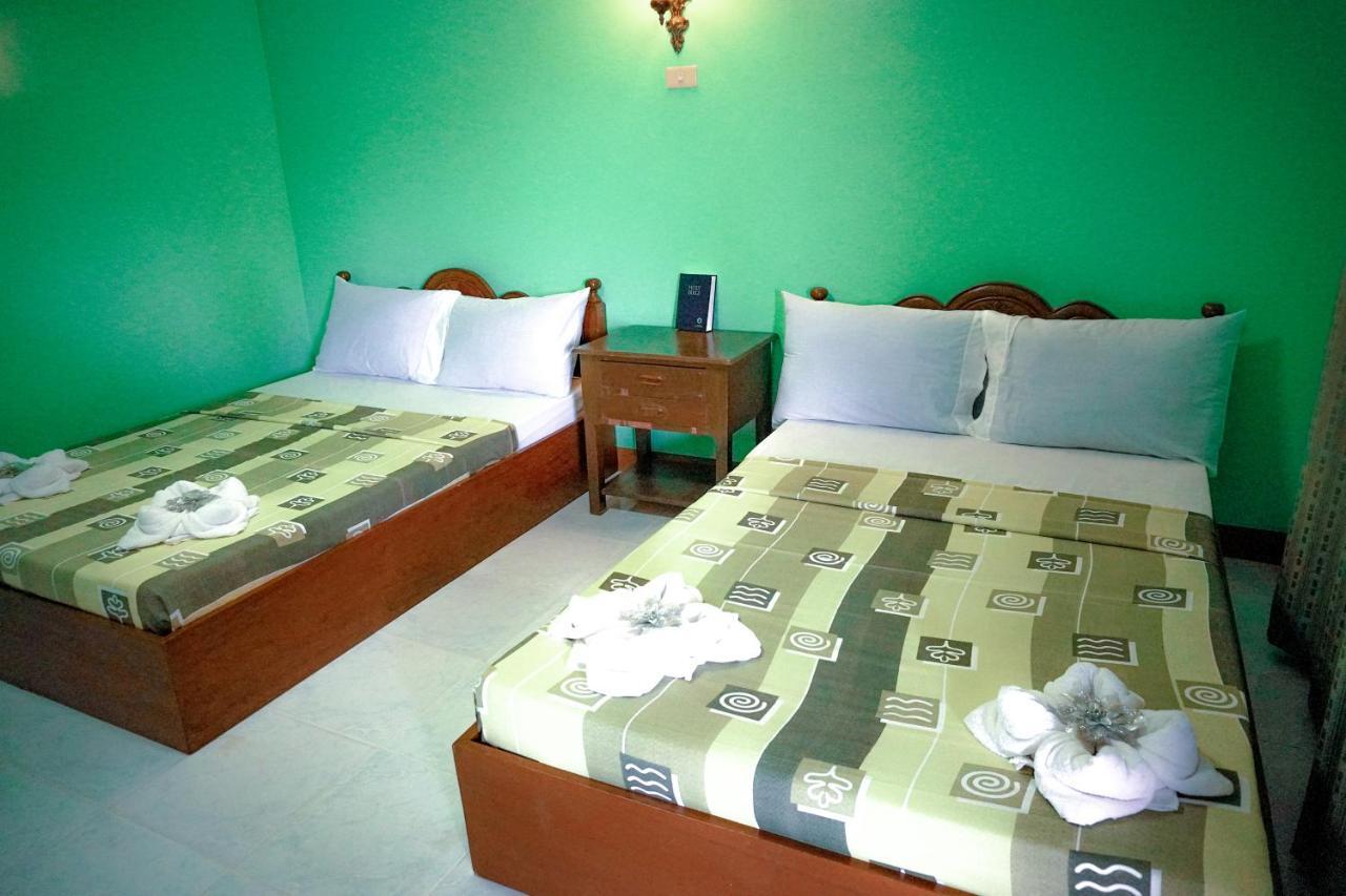 La Solana Suites And Resorts By Cocotel Puerto Galera Exterior foto